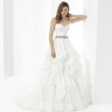 שמלת חתונה מ פפה Botella מפואר