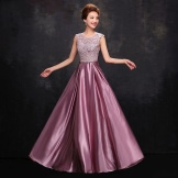 Violetinė vakarinė suknelė iš Kinijos