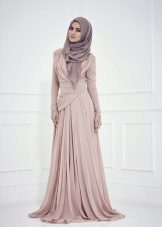 Lila muslimské svatební šaty