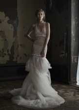Gaun pengantin dengan terang dari VeraWang