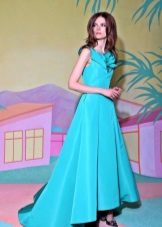 Turquoise jurk korte voorkant lange achterkant