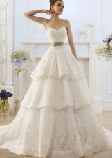 Vestuvinė suknelė iš „ROMANCE“ kolekcijos iš „Naviblue“ vestuvių