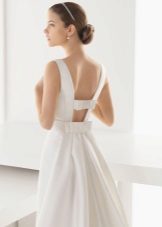 فستان زفاف ذو ظهر مفتوح من روزا كلارا