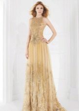 فستان زفاف ذهبي اللون