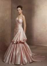 Gaun pengantin dari koleksi Magic Mimpi dari gabbiano
