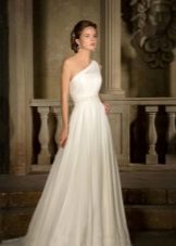 Jednobarevné svatební šaty od Gabbiano