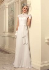 Gaun pengantin dengan renda dari koleksi Jazz Sounds Tatiana Kaplun