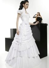 Сватбена рокля от колекцията Courage a-silhouette