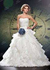 Rochie de mireasa din Colectia Bridal 2014 cu blugi
