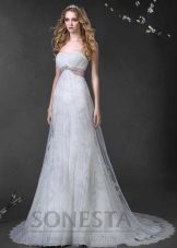 Gaun pengantin dari koleksi Empire Story Love