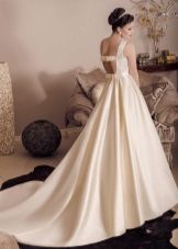 S hlbokým výstřihem A-Line Svatební šaty