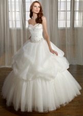 Nádherné svatební šaty s crinoline