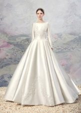 Robe de mariée de la collection luxuriante Hellas