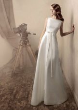 Vestidos de novia de la colección Camino de Hollywood simple.