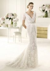 فستان زفاف من مجموعة MANUEL MOTA من برونوفياس مع خط العنق العميق