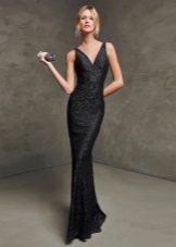 Lace Fitted Evening Dress