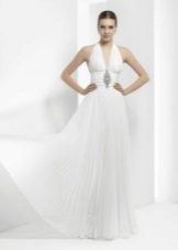 Обикновено бяла сватбена рокля на империята