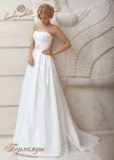 A-line svatební šaty