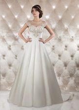 Vestido de novia de Tania Grieg con pedrería 2016.