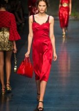 Silke kjole kombinasjon rød