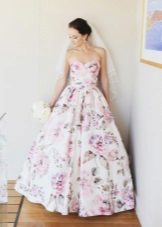 שמלה עם הדפס פרחוני
