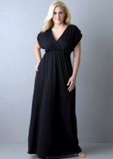 Lang svart kjole fra viskose for full