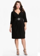 Zwarte jurk met een midi-lengte met hoge taille voor vol
