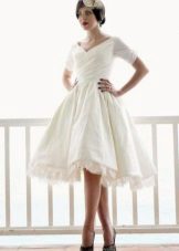 50's Triangle Neckline vestido de noiva de manga curta