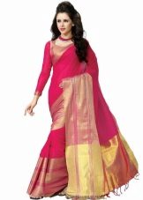 Czerwone i różowe indyjskie sari