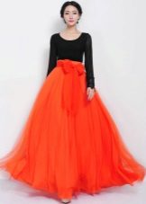 Long chiffon skirt na may orange bow
