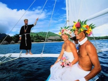 Pakaian Perkahwinan untuk Majlis Bali