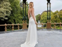 Gaun pengantin dengan ilusi belakang terbuka