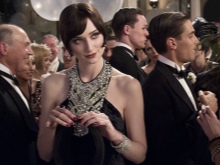 Dress heroine Dzhorzhan mula sa Great Gatsby movie