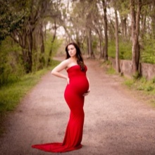 Rochie roșie lungă de maternitate tricot