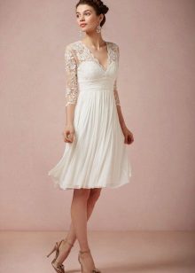 Vestido de novia corto plisado falda