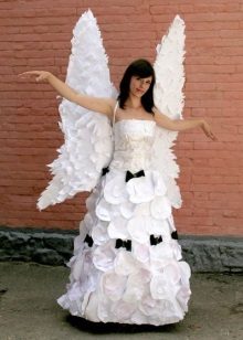 Vestido de novia de papel largo