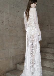 Lacy Wedding Dress di Wong