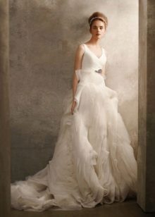 Вера Вонг Сватбени рокли от Органза