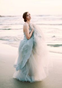 Salatnese paplūdimio vestuvių suknelė