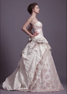 Vestido magnífico de casamento de Anastasia Gorbunova