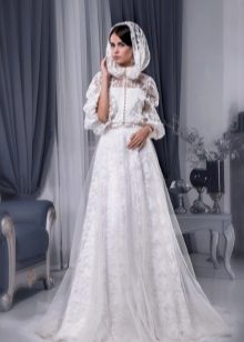 Vestuvinė suknelė su sostine iš Svetlana Lyalina
