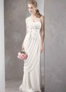Vestit de núvia grega en una sola espatlla