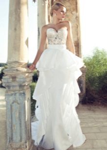 gaun pengantin oleh Riki Dalal