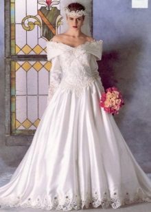 Svatební šaty ve stylu 80. let