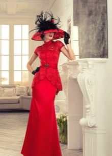 فستان الزفاف الأحمر خمر