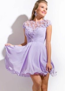 Šviesiai violetinė suknelė