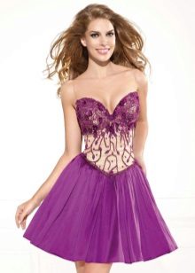 Pūkuotas vakarinės suknelės trumpas violetinis