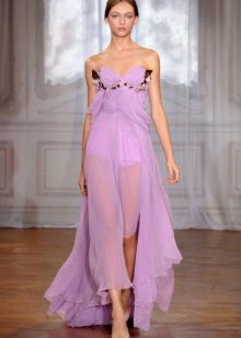 Violetinė vakarinė suknelė su įstrižainu
