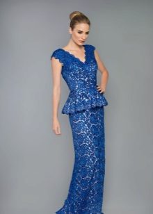 Lace evening dress with basky