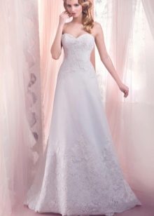 Gaun pengantin lurus dengan renda